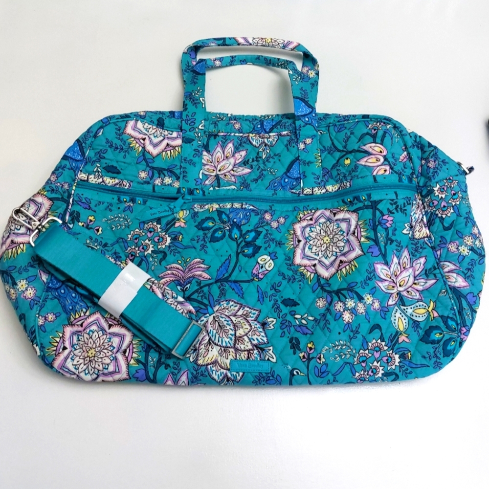 Vera Bradley Weekender Peacock Garden NWOT